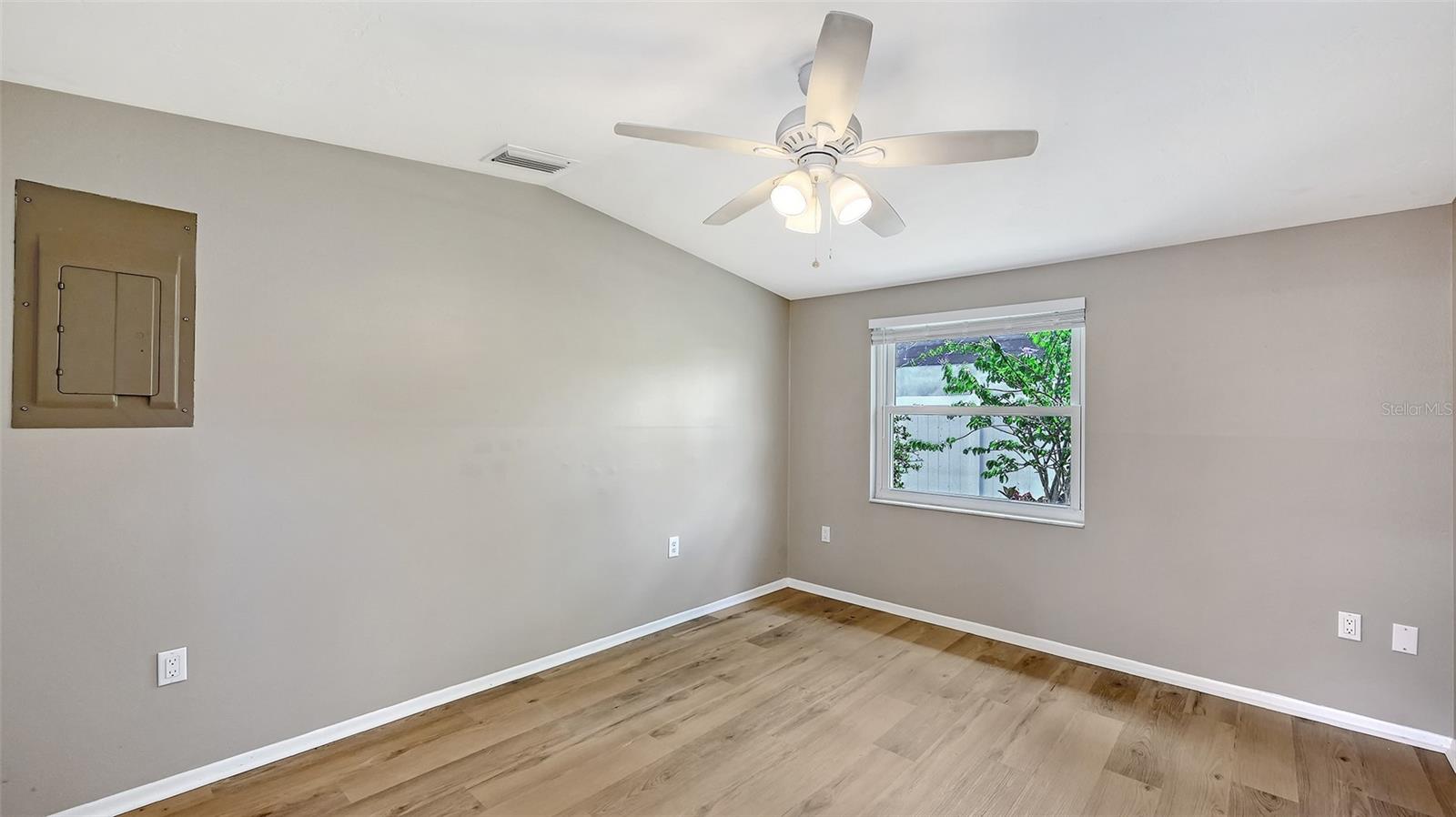 2706 WHITE SANDS DR, SARASOTA, FL, 34231