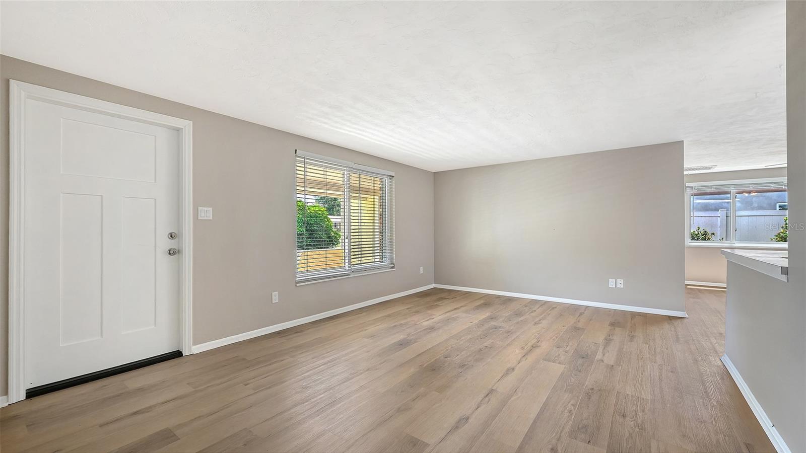 2706 WHITE SANDS DR, SARASOTA, FL, 34231