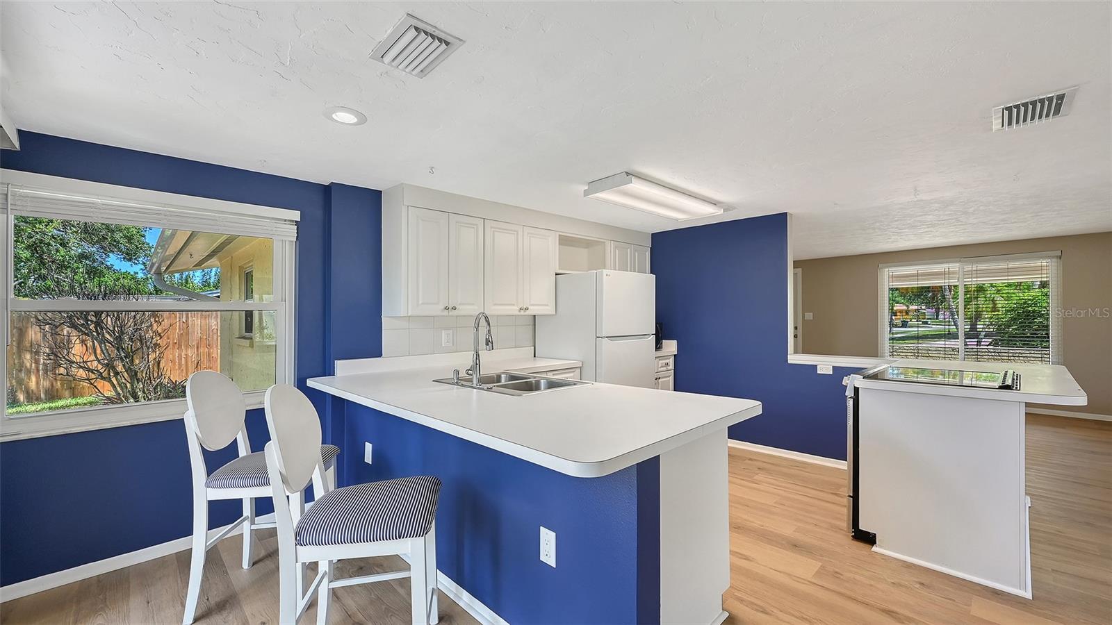 2706 WHITE SANDS DR, SARASOTA, FL, 34231