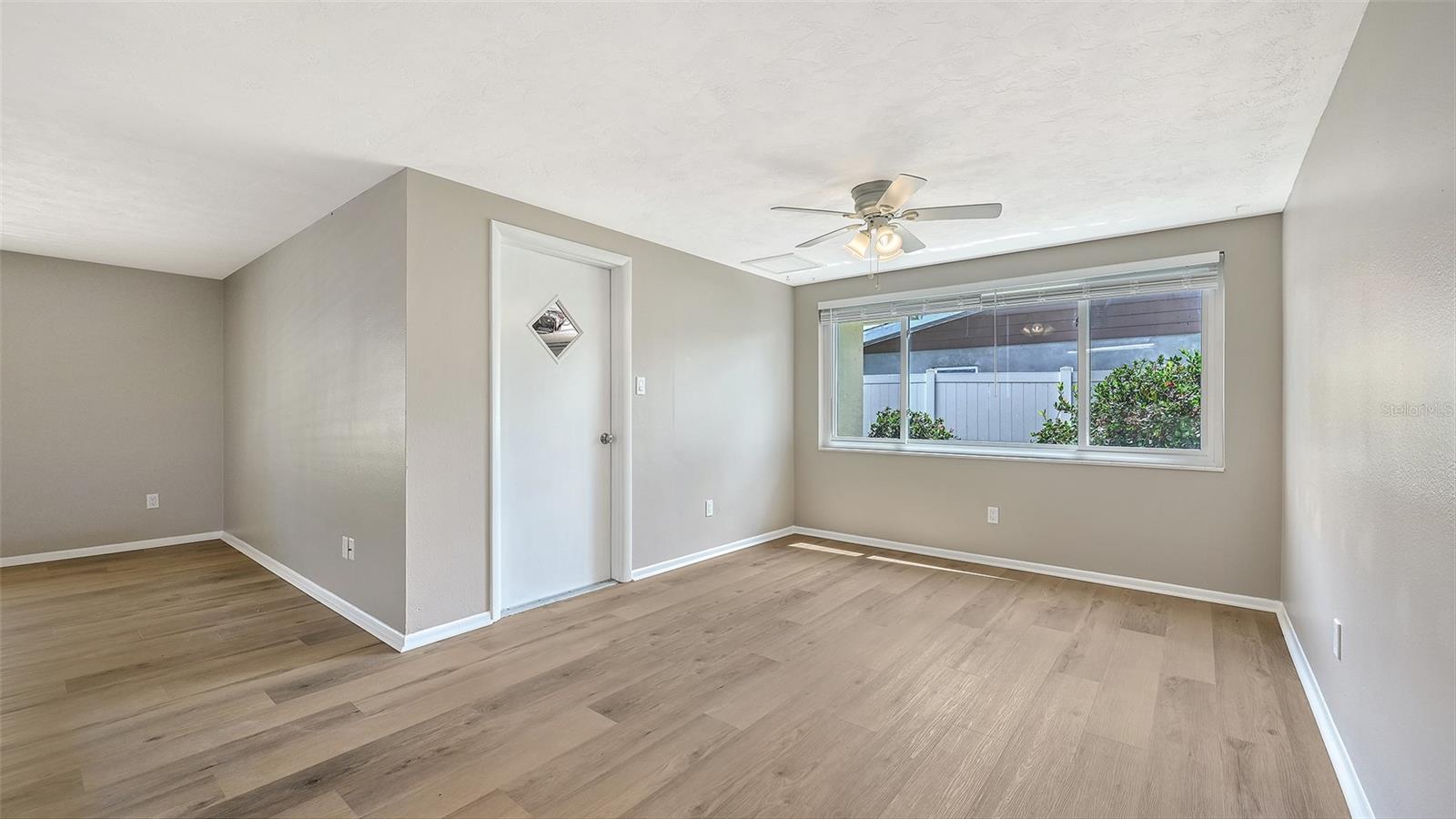 2706 WHITE SANDS DR, SARASOTA, FL, 34231