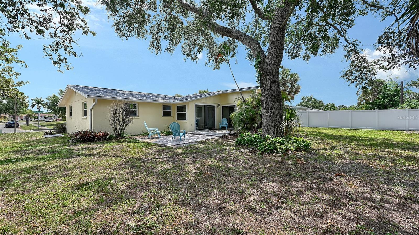 2706 WHITE SANDS DR, SARASOTA, FL, 34231