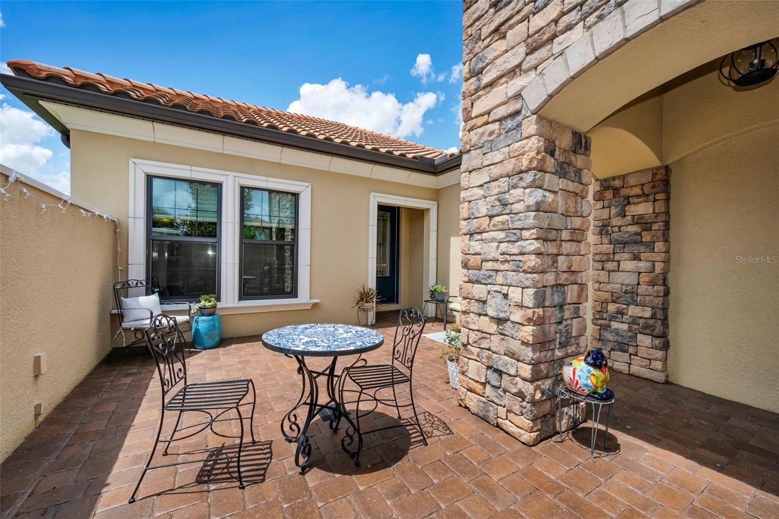 8707 SORANO VILLA DR, TAMPA, FL, 33647