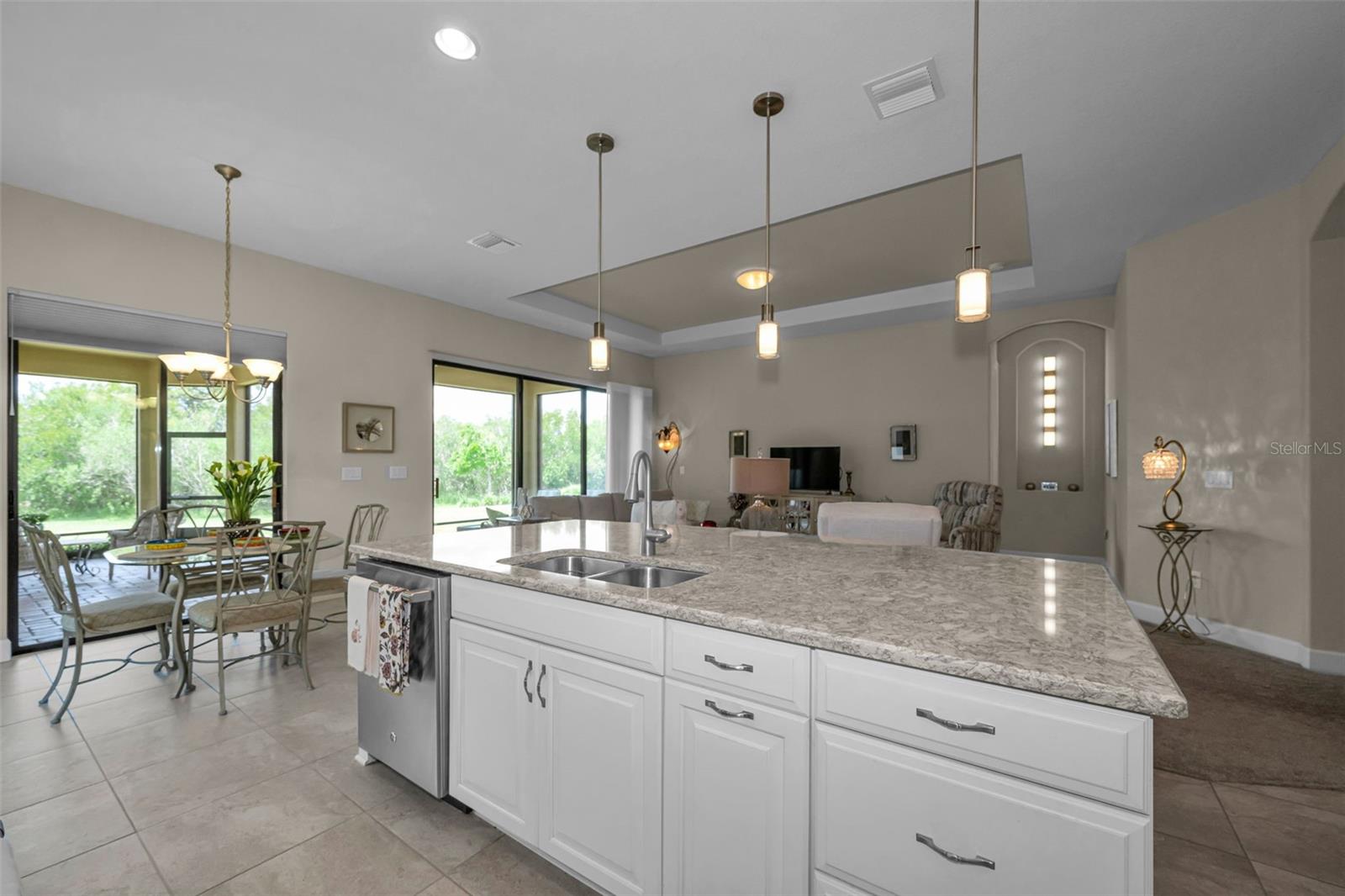 8707 SORANO VILLA DR, TAMPA, FL, 33647