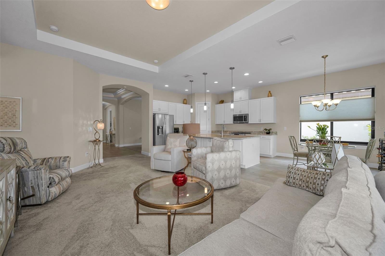 8707 SORANO VILLA DR, TAMPA, FL, 33647