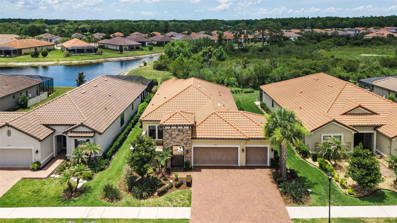 8707 SORANO VILLA DR, TAMPA, FL, 33647