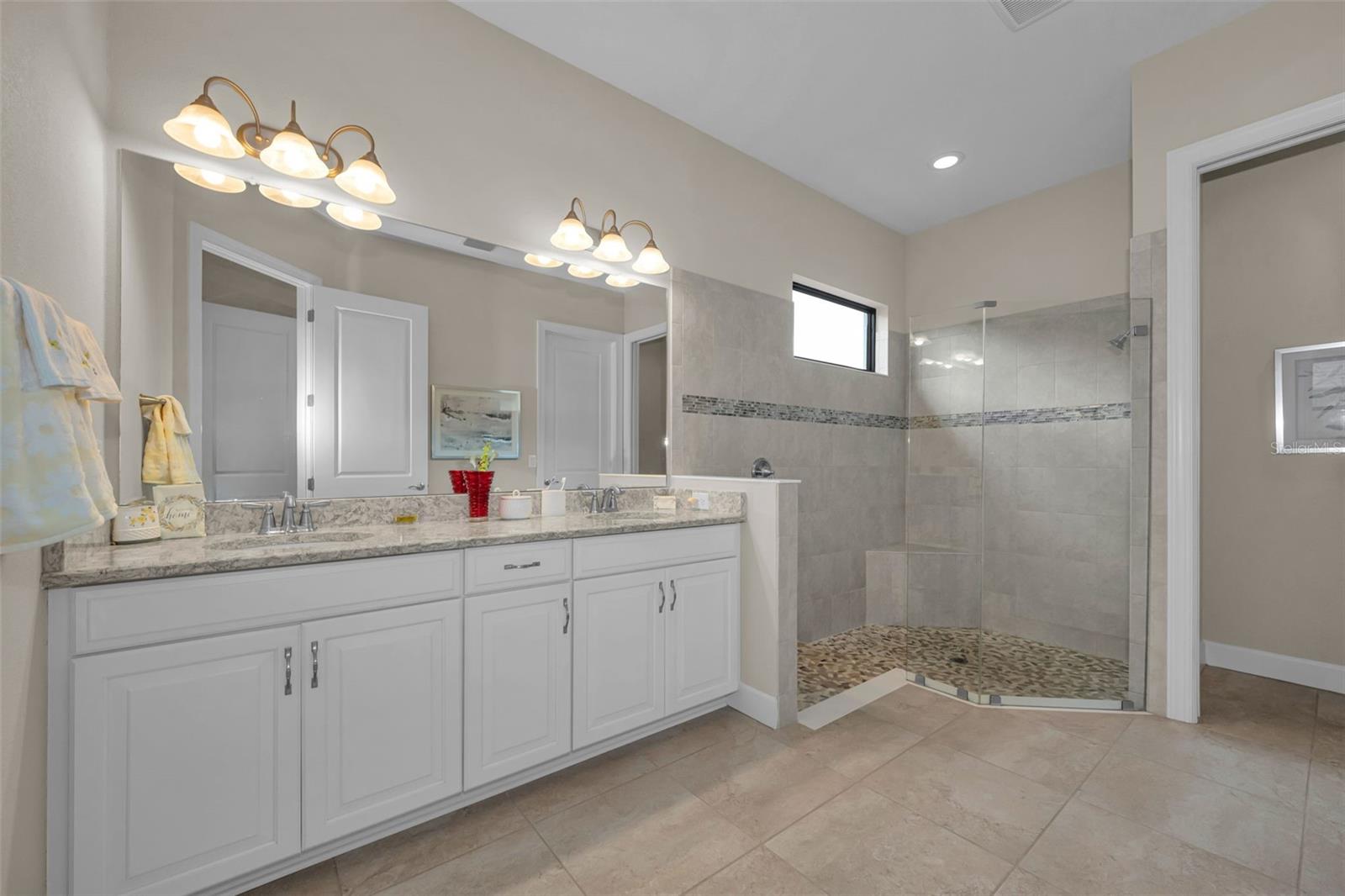 8707 SORANO VILLA DR, TAMPA, FL, 33647