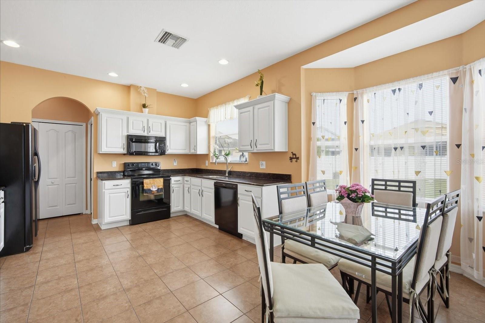 408 STONE BRIAR DR, RUSKIN, FL, 33570