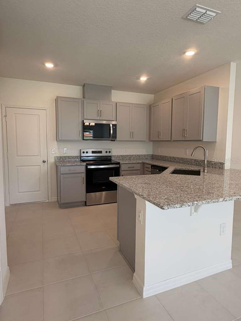 2767 RAINDROP RUN ST, CLERMONT, FL, 34714
