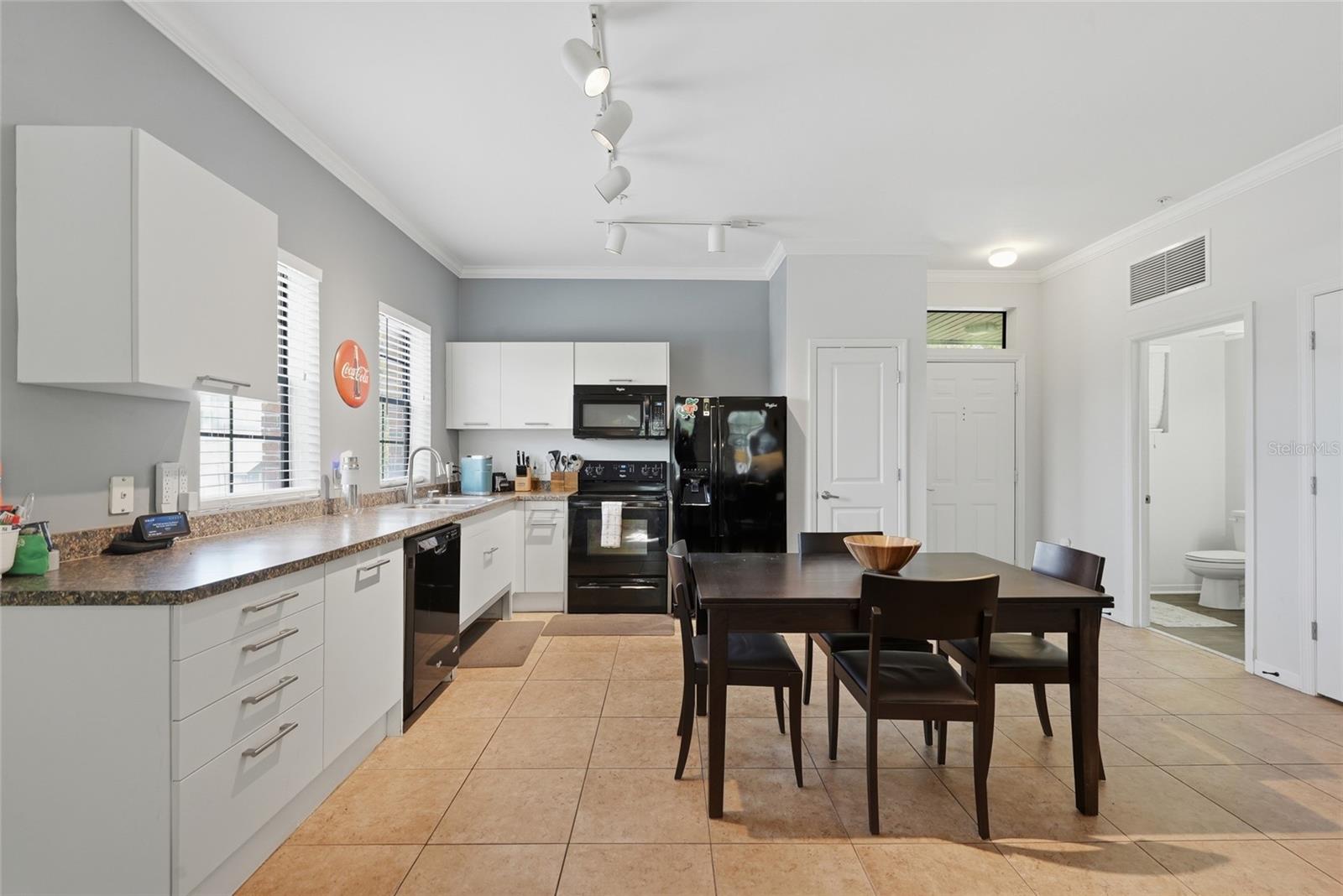 20 SW 6TH ST #214, GAINESVILLE, FL, 32601