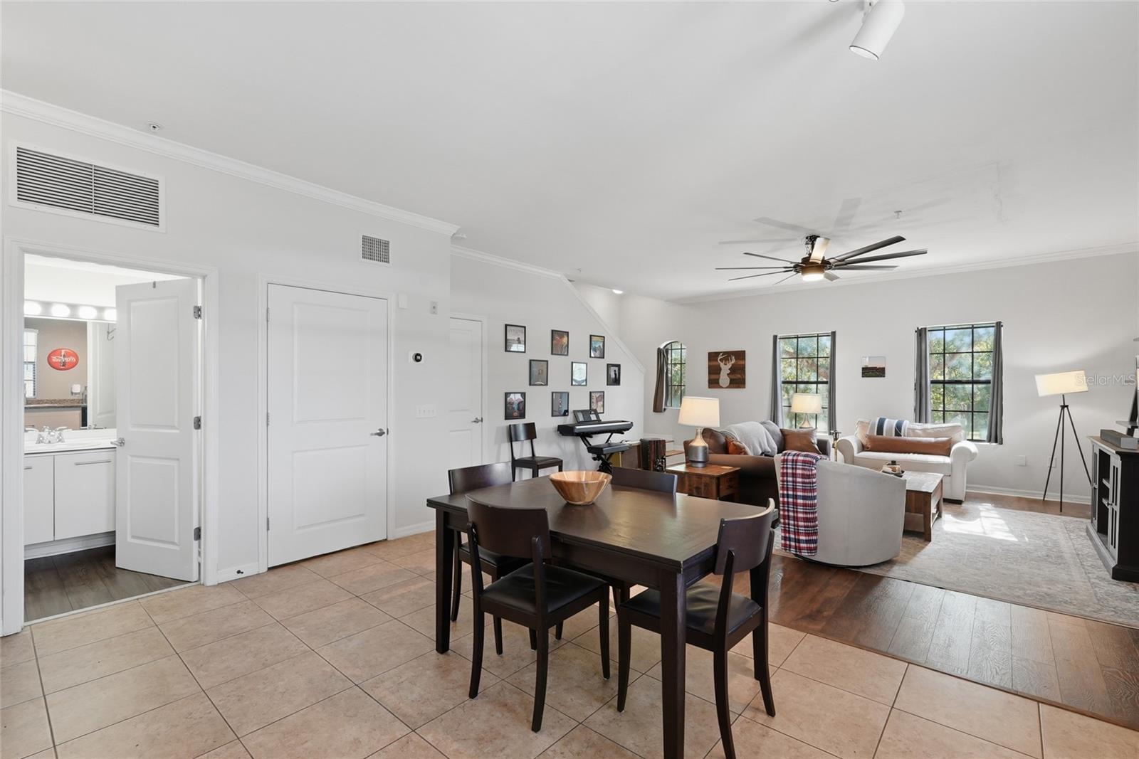 20 SW 6TH ST #214, GAINESVILLE, FL, 32601