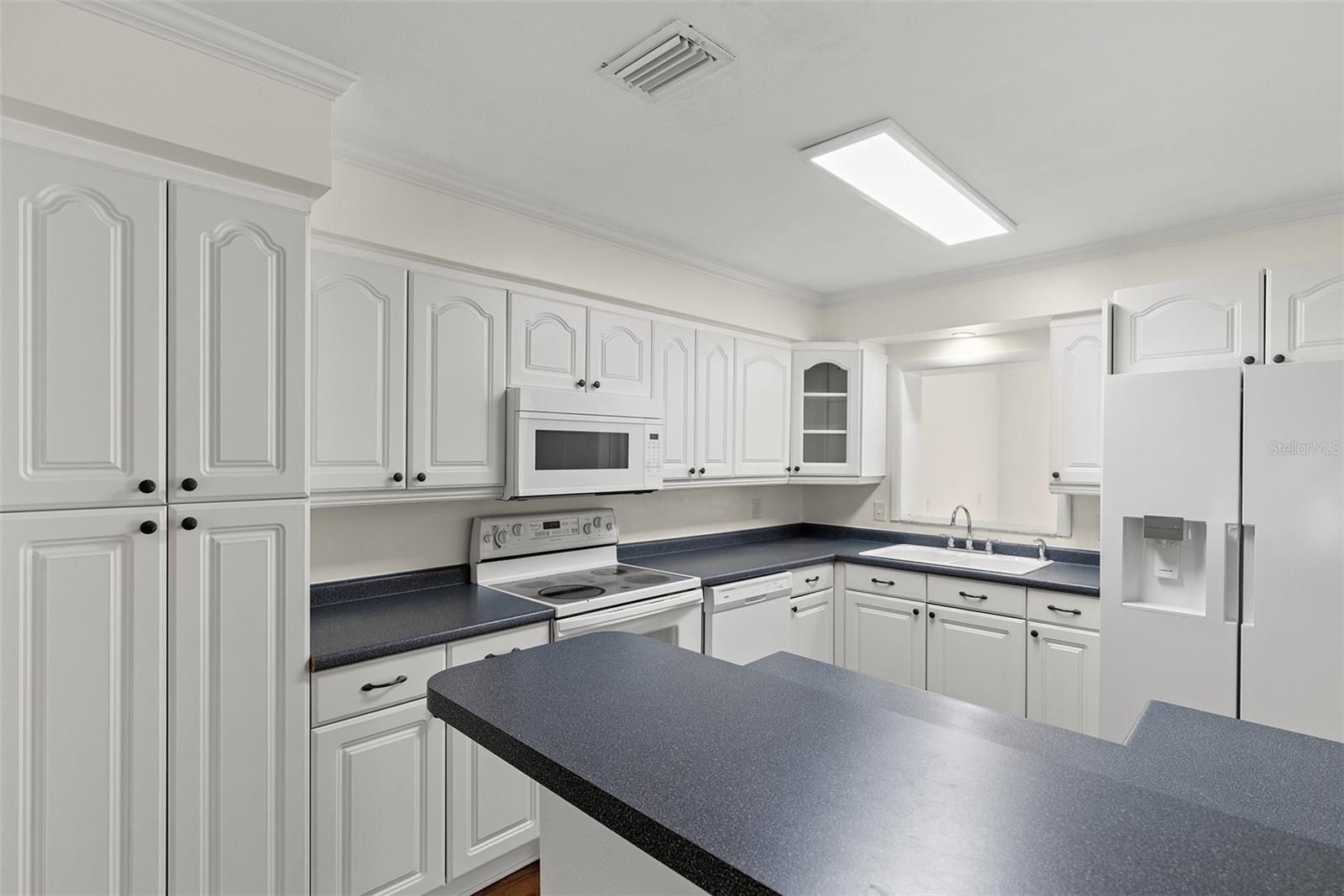 4813 W BAY VILLA AVE, TAMPA, FL, 33611