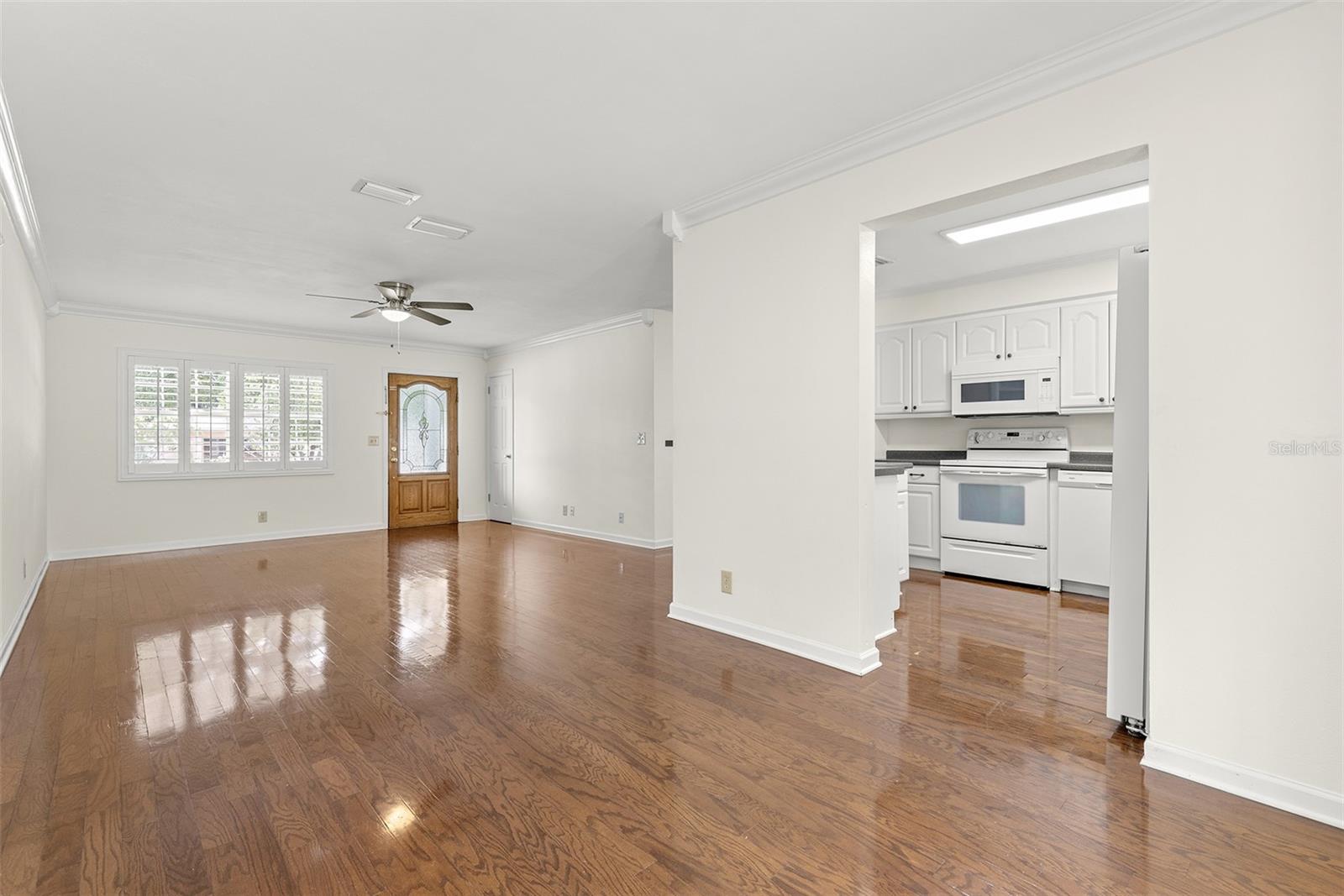 4813 W BAY VILLA AVE, TAMPA, FL, 33611