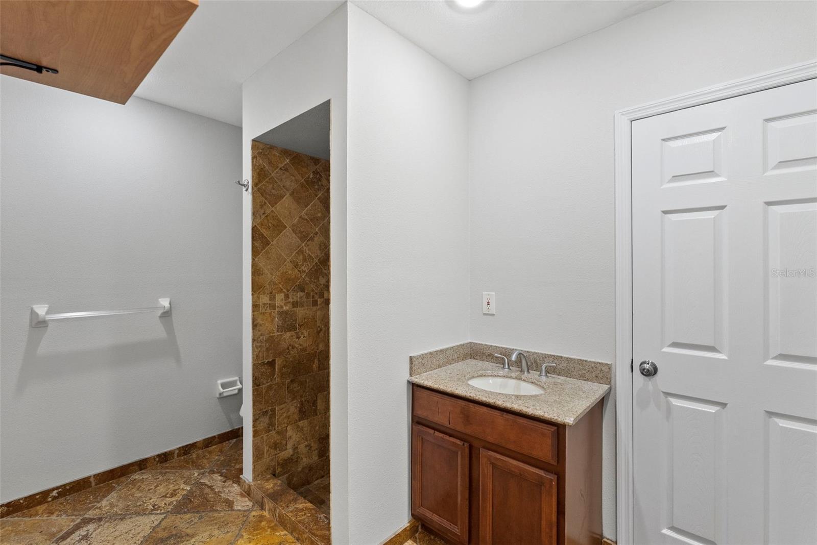 723 PENT ST, TARPON SPRINGS, FL, 34689