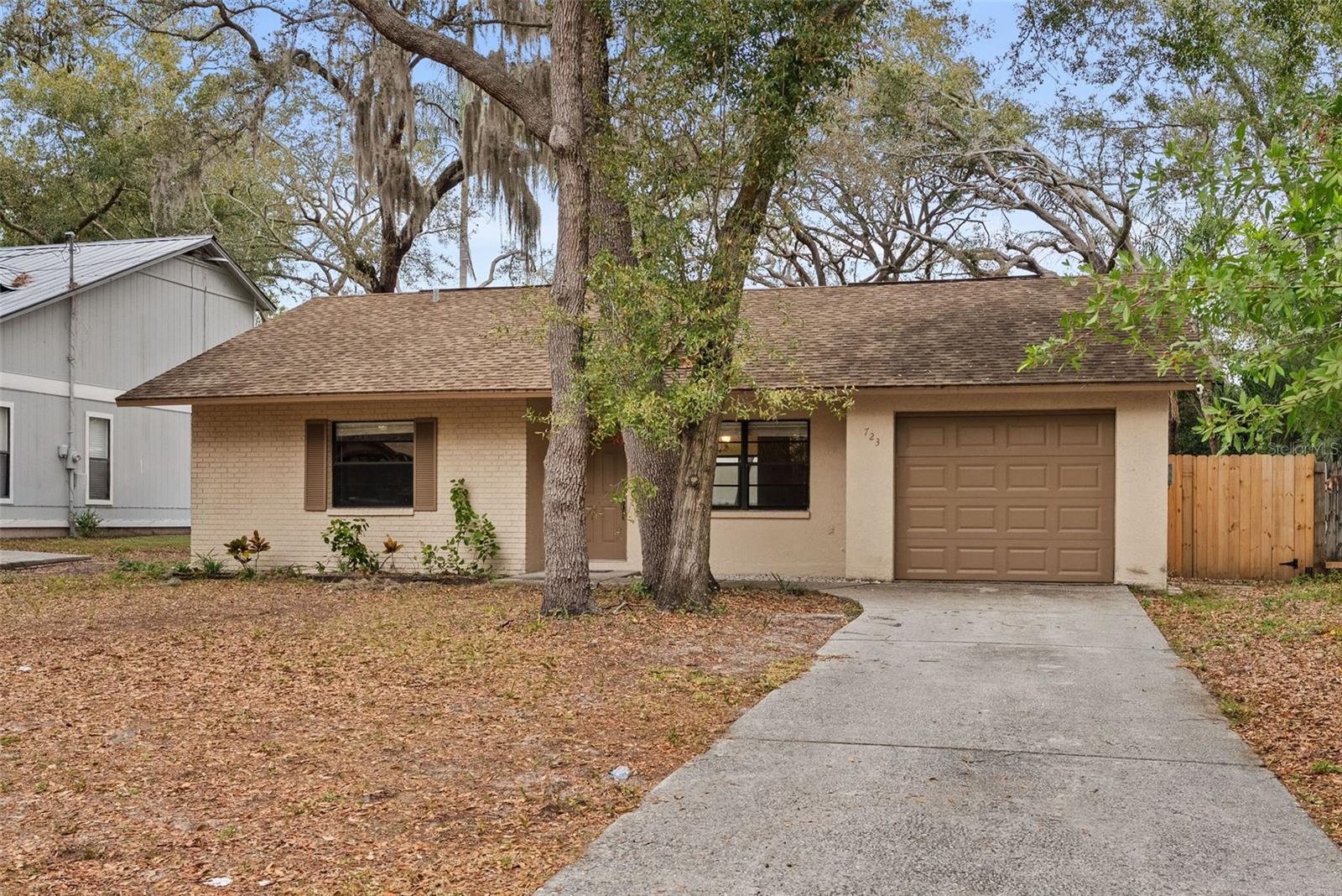723 PENT ST, TARPON SPRINGS, FL, 34689
