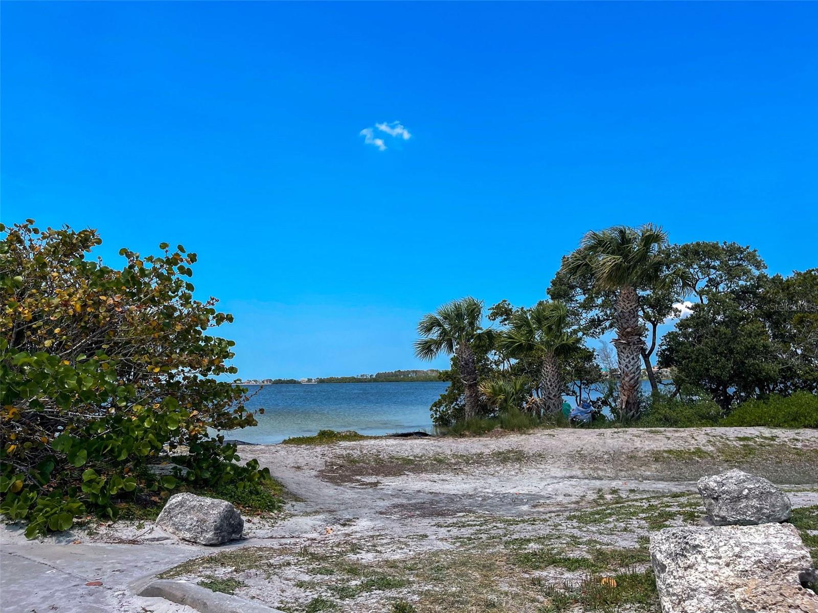 723 PENT ST, TARPON SPRINGS, FL, 34689
