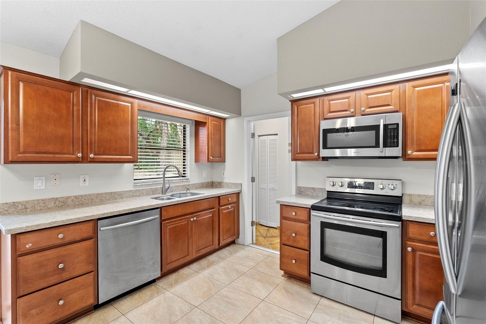 723 PENT ST, TARPON SPRINGS, FL, 34689