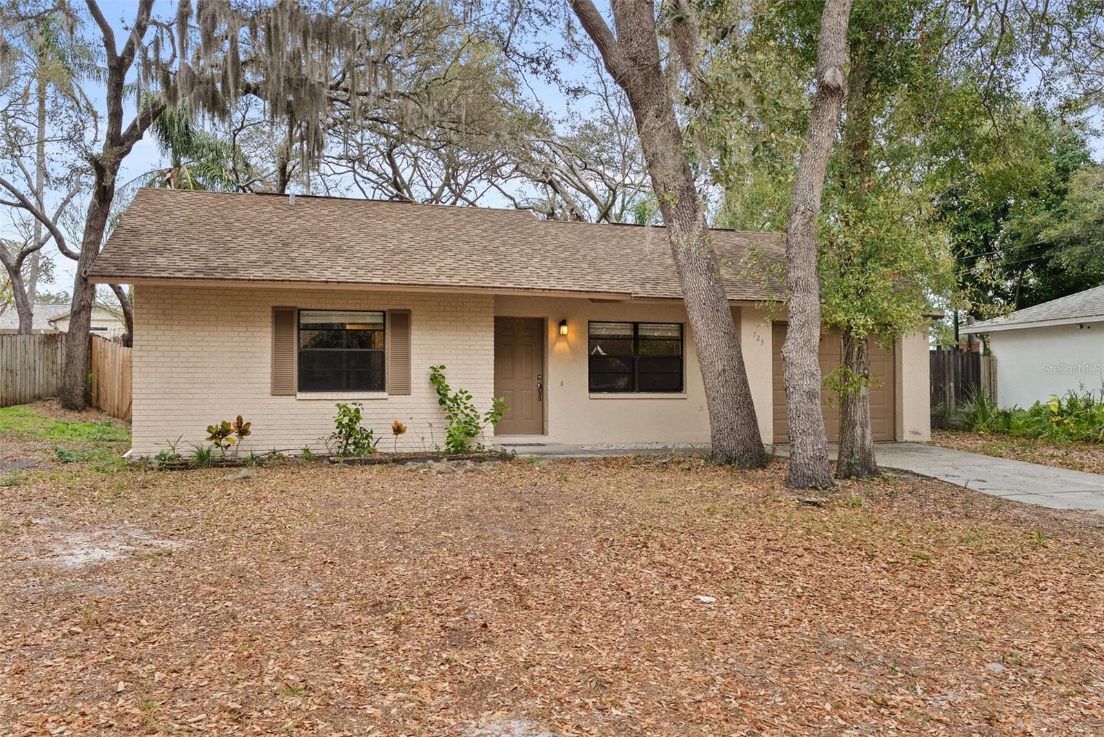 723 PENT ST, TARPON SPRINGS, FL, 34689