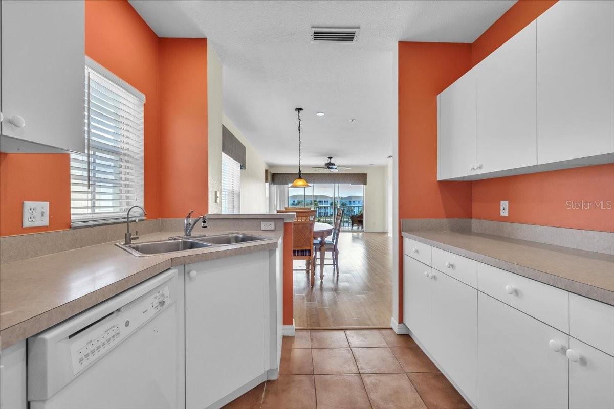 19335 WATER OAK DR #301, PORT CHARLOTTE, FL, 33948