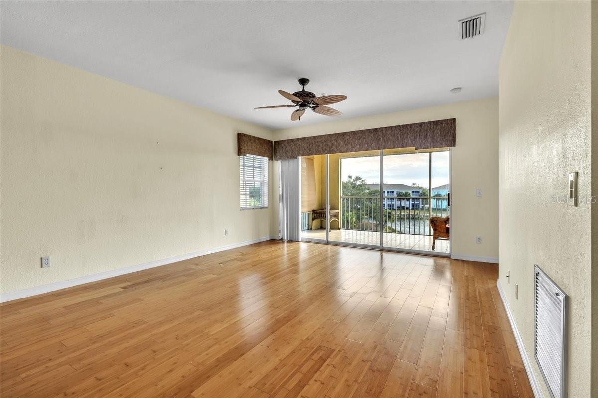 19335 WATER OAK DR #301, PORT CHARLOTTE, FL, 33948