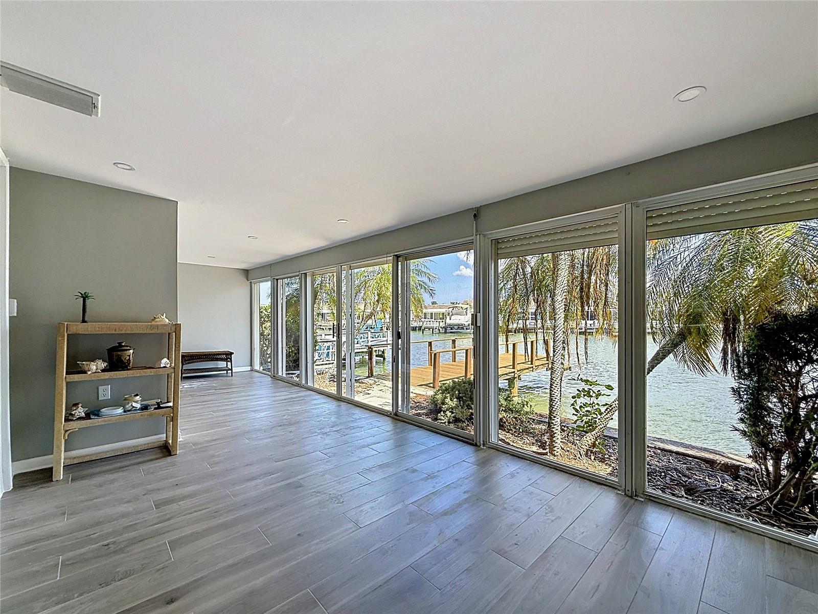 355 BOCA CIEGA POINT BLVD #355, ST PETERSBURG, FL, 33708