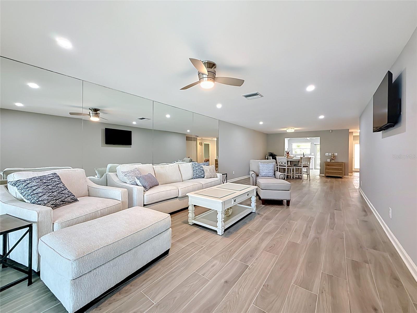 355 BOCA CIEGA POINT BLVD #355, ST PETERSBURG, FL, 33708