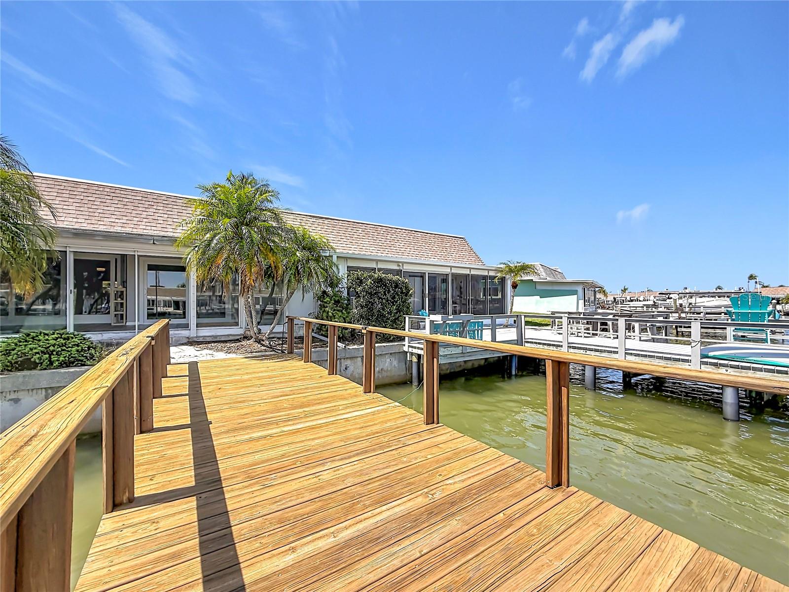 355 BOCA CIEGA POINT BLVD #355, ST PETERSBURG, FL, 33708
