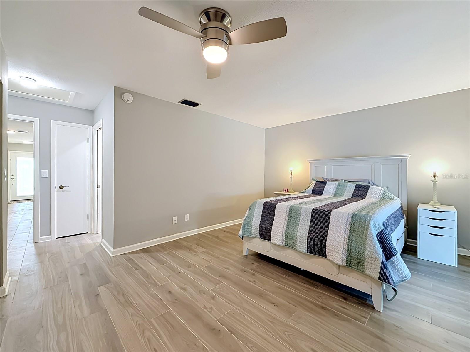 355 BOCA CIEGA POINT BLVD #355, ST PETERSBURG, FL, 33708