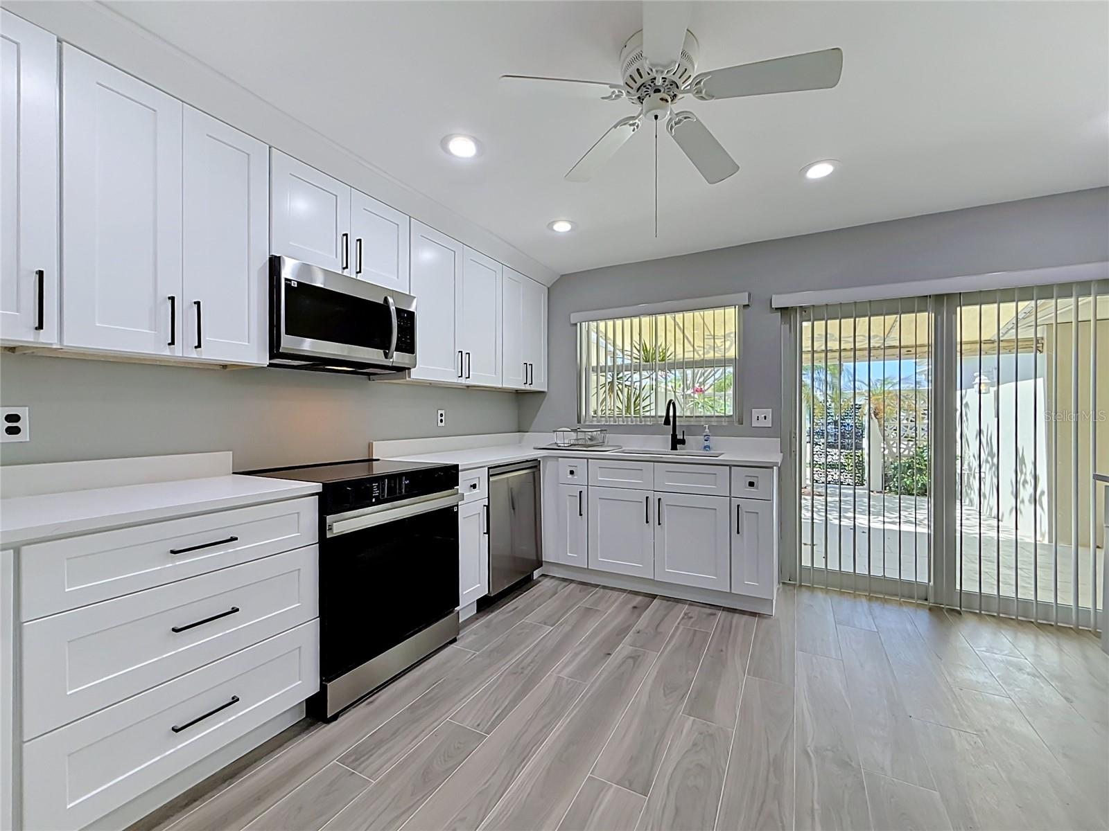 355 BOCA CIEGA POINT BLVD #355, ST PETERSBURG, FL, 33708