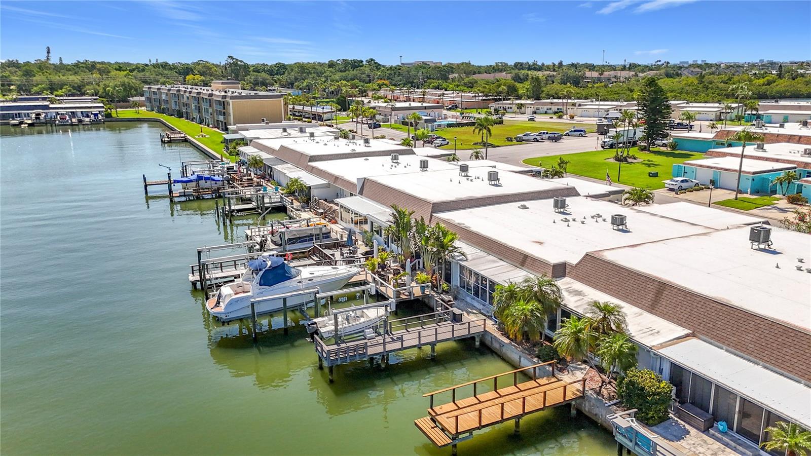 355 BOCA CIEGA POINT BLVD #355, ST PETERSBURG, FL, 33708
