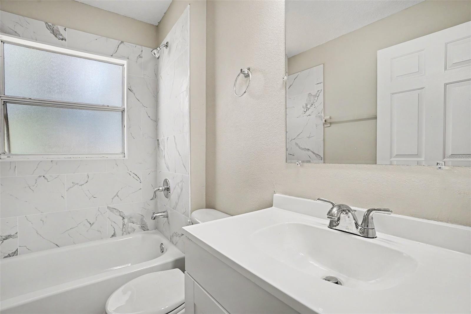 1906 LAKEVIEW WAY, KISSIMMEE, FL, 34759