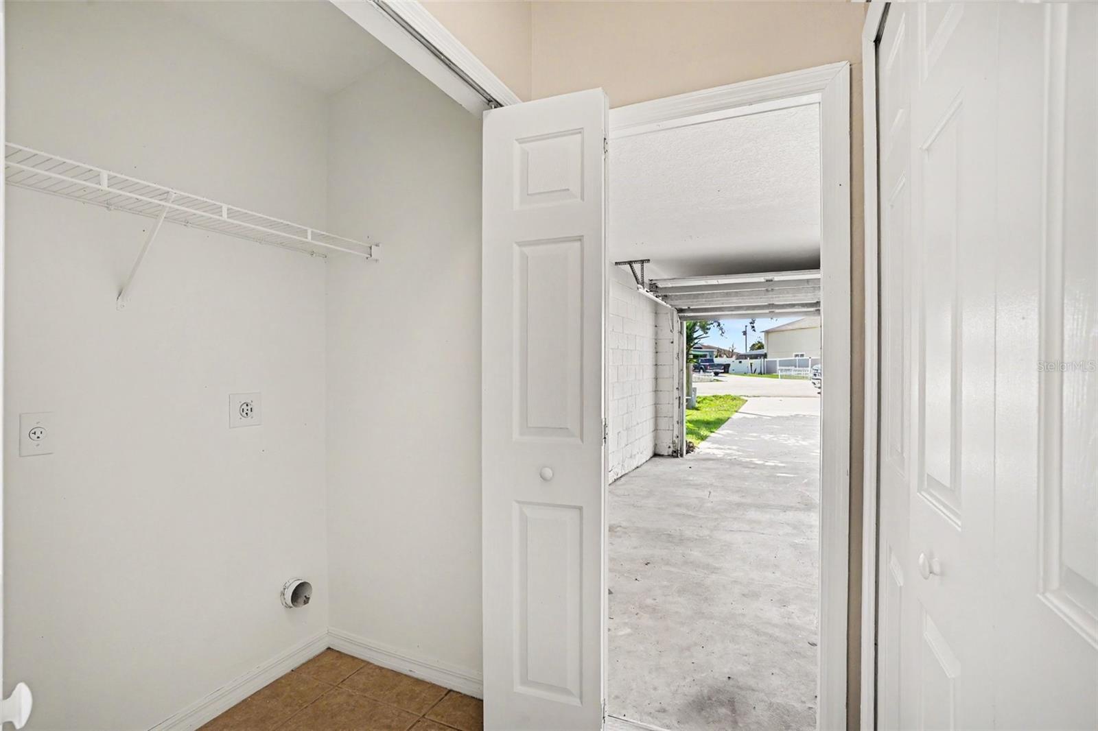 1906 LAKEVIEW WAY, KISSIMMEE, FL, 34759