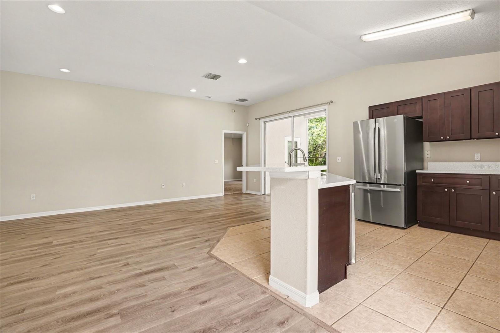1906 LAKEVIEW WAY, KISSIMMEE, FL, 34759
