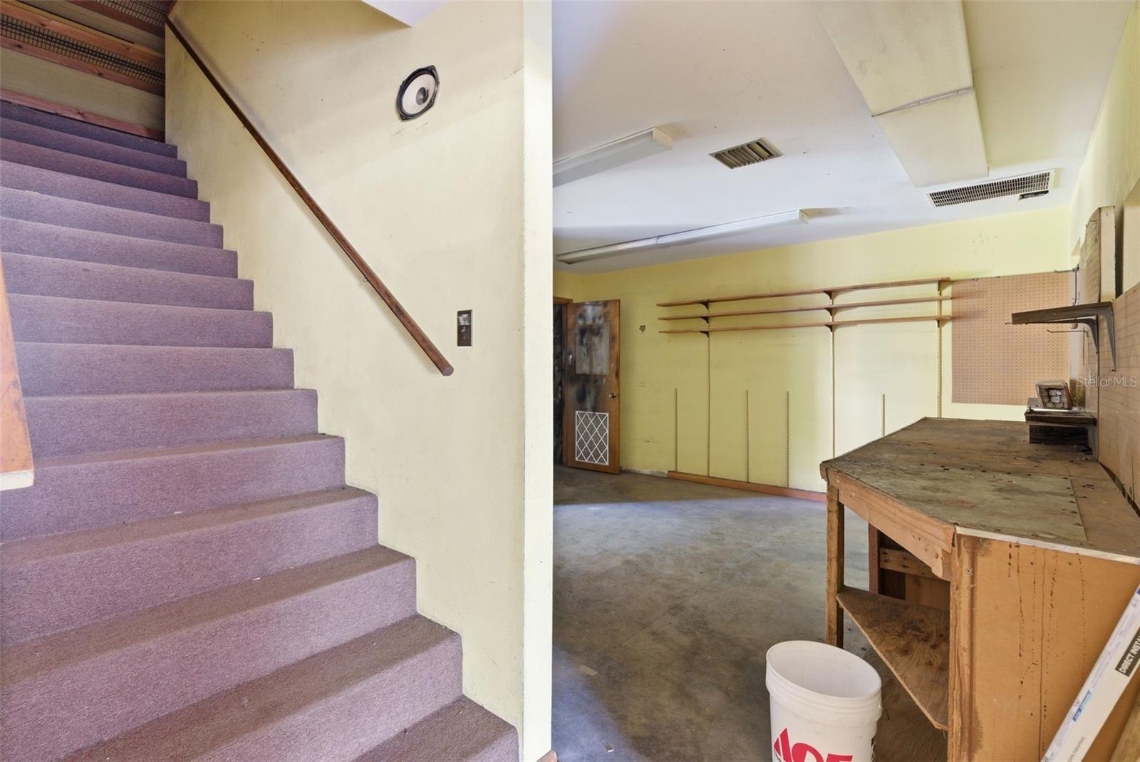 3233 W BAY TO BAY BLVD, TAMPA, FL, 33629