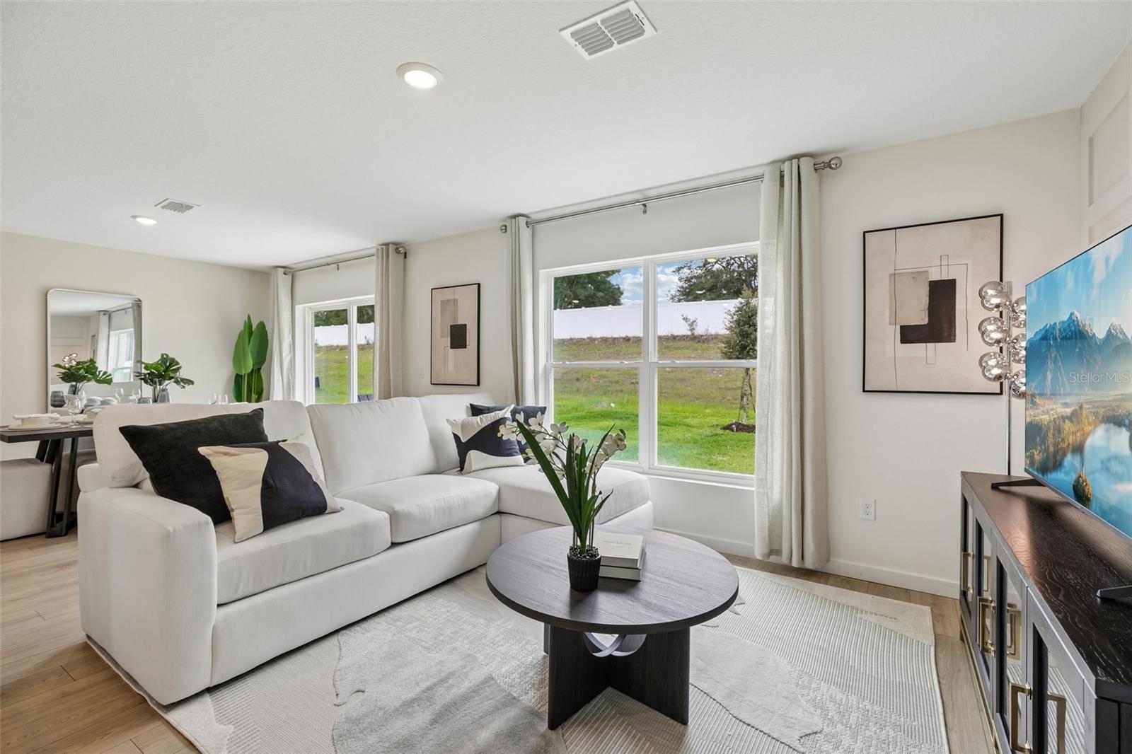 223 SKYFIELD CT, LADY LAKE, FL, 32159