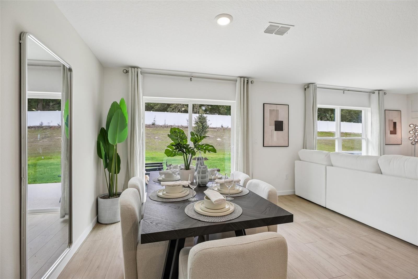 223 SKYFIELD CT, LADY LAKE, FL, 32159