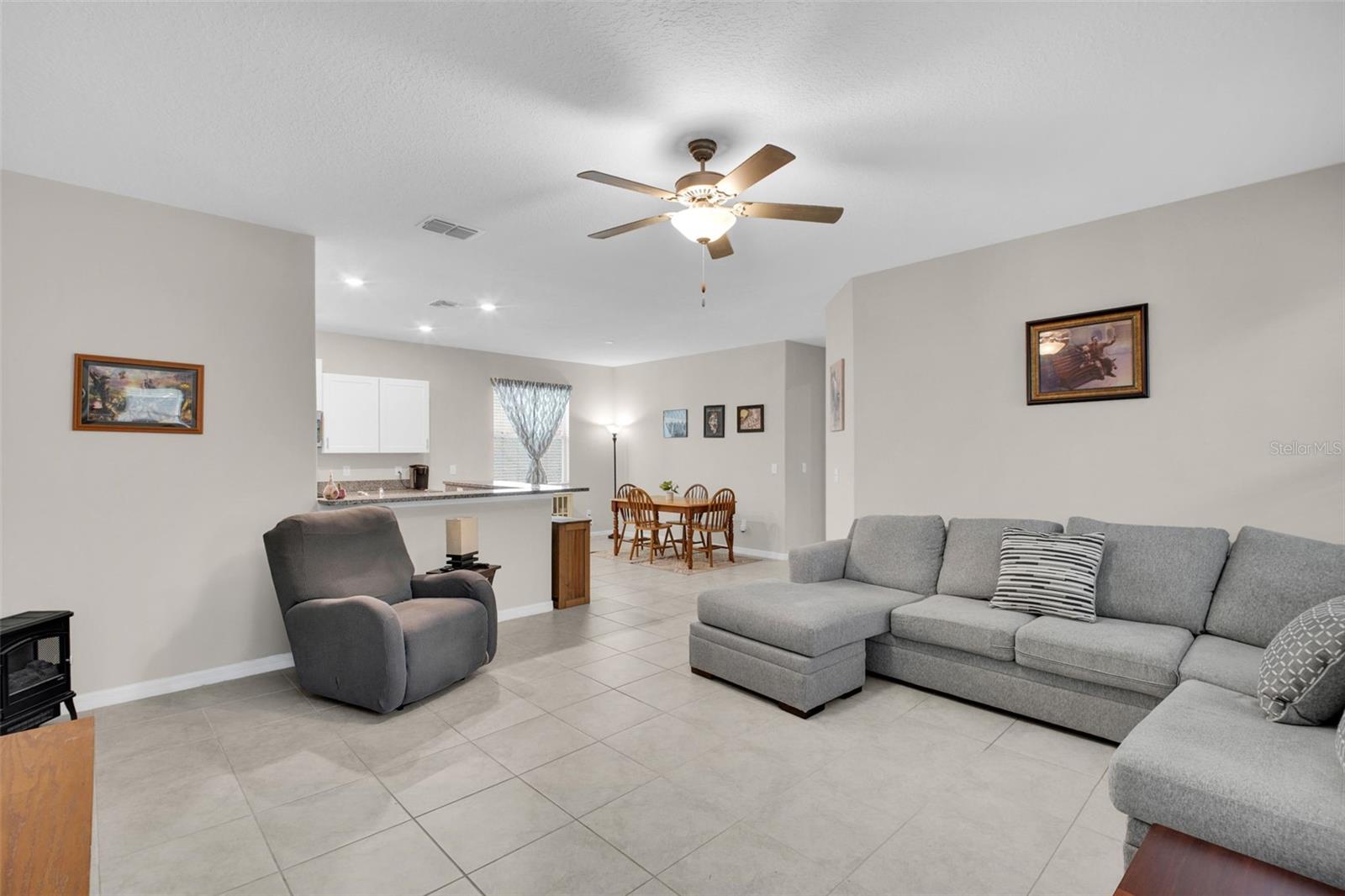 9579 FLOURISH DR, LAND O LAKES, FL, 34637