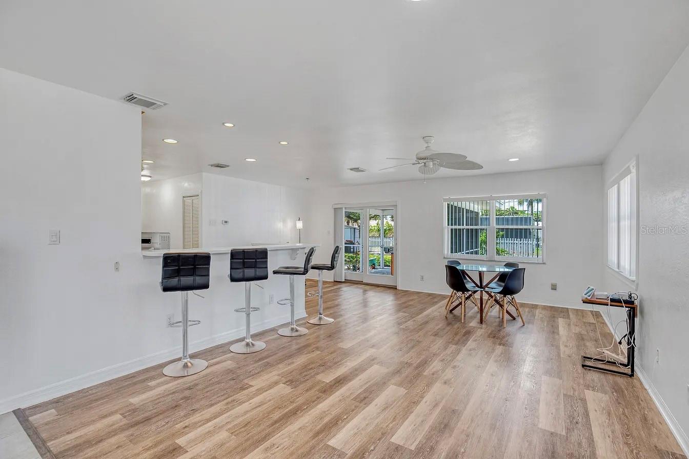 301 41ST AVE, ST PETE BEACH, FL, 33706