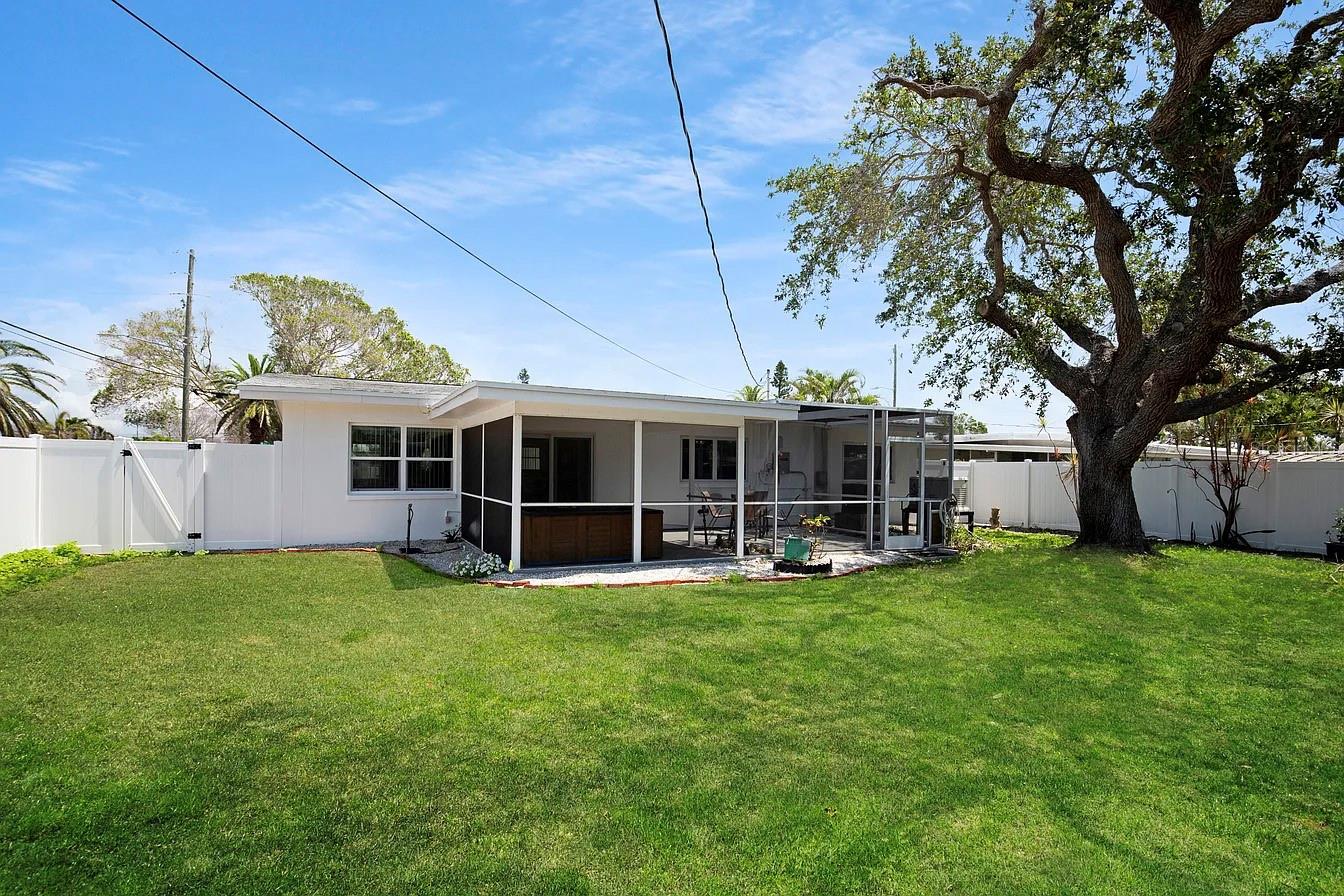 301 41ST AVE, ST PETE BEACH, FL, 33706