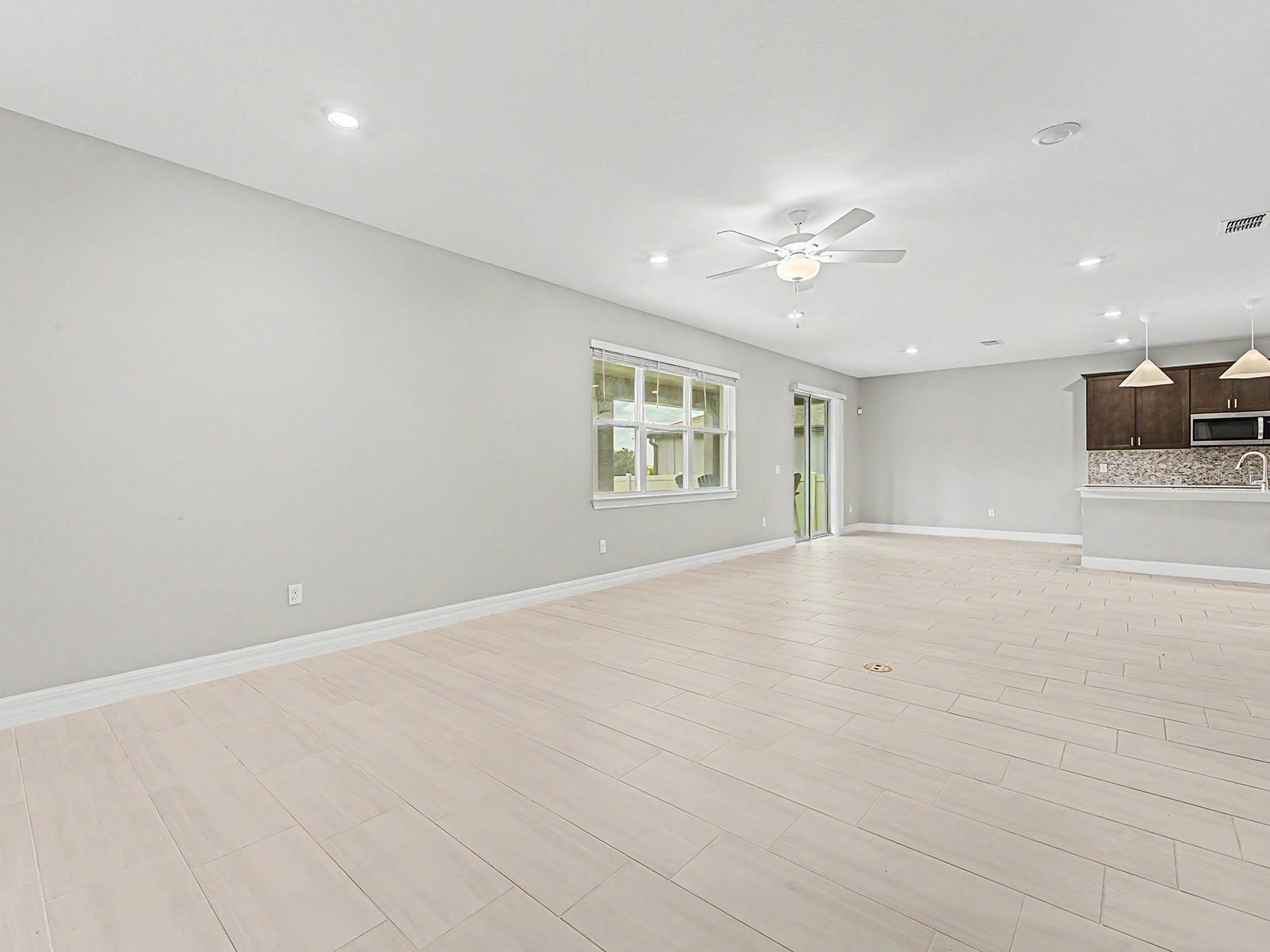 9475 IBIS GROVE BLVD, WESLEY CHAPEL, FL, 33545