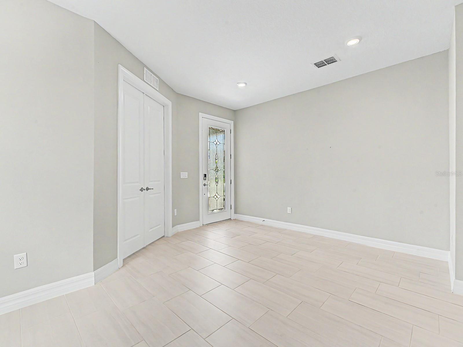 9475 IBIS GROVE BLVD, WESLEY CHAPEL, FL, 33545