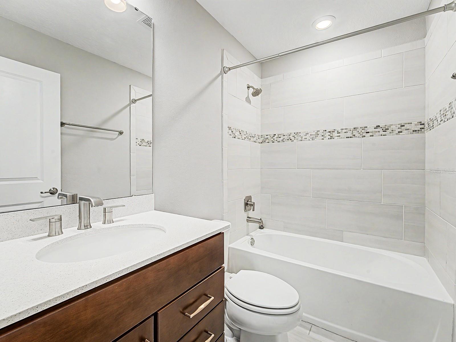 9475 IBIS GROVE BLVD, WESLEY CHAPEL, FL, 33545