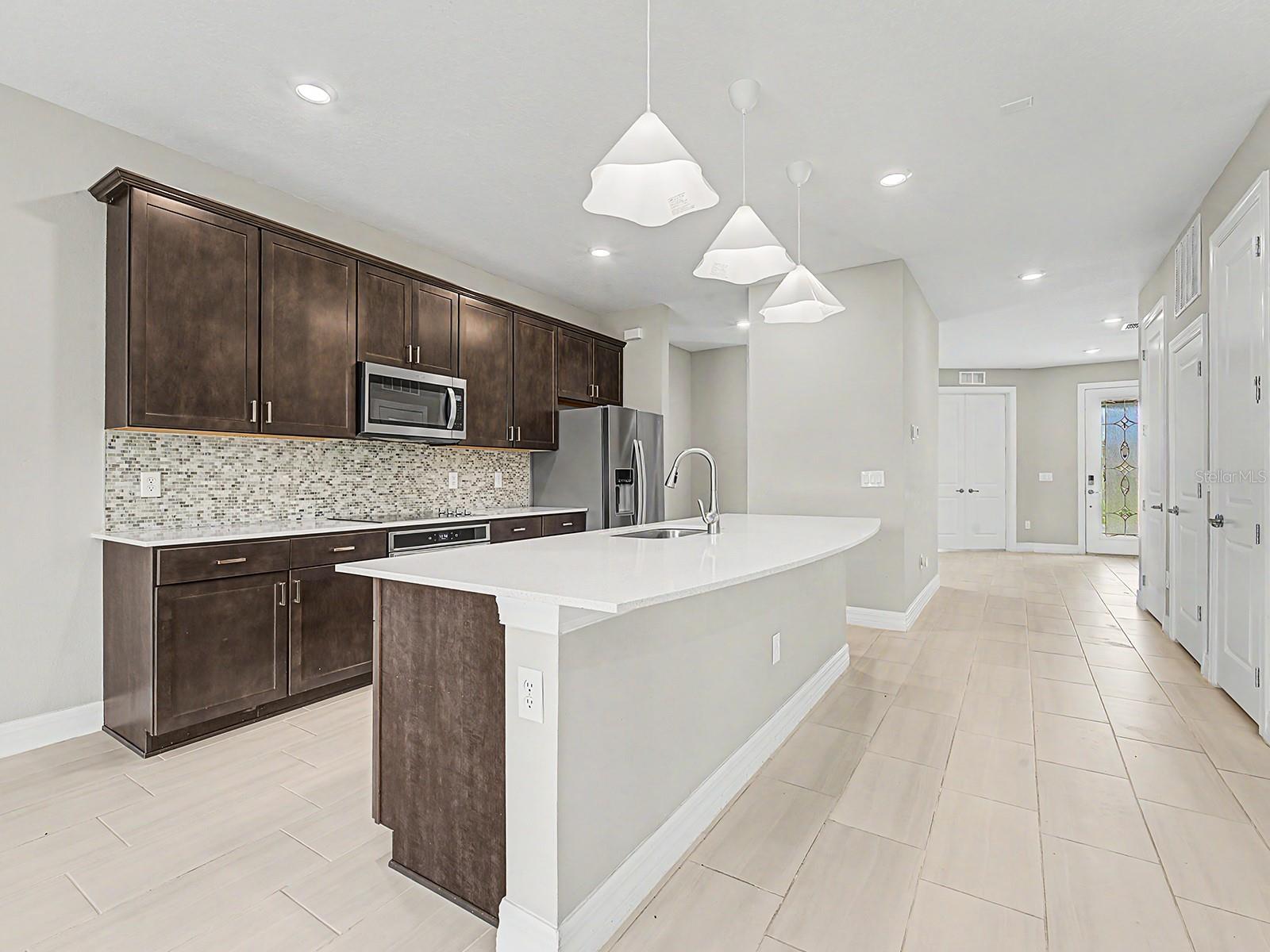 9475 IBIS GROVE BLVD, WESLEY CHAPEL, FL, 33545