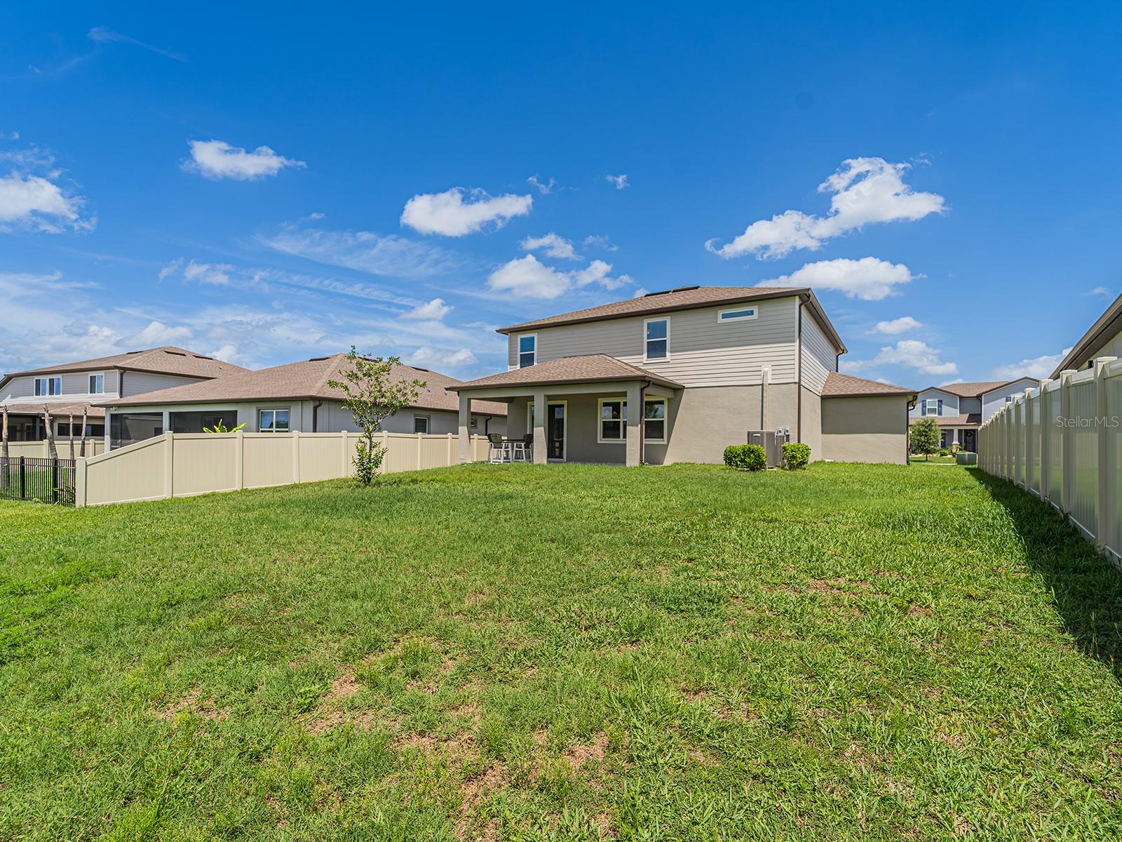 9475 IBIS GROVE BLVD, WESLEY CHAPEL, FL, 33545