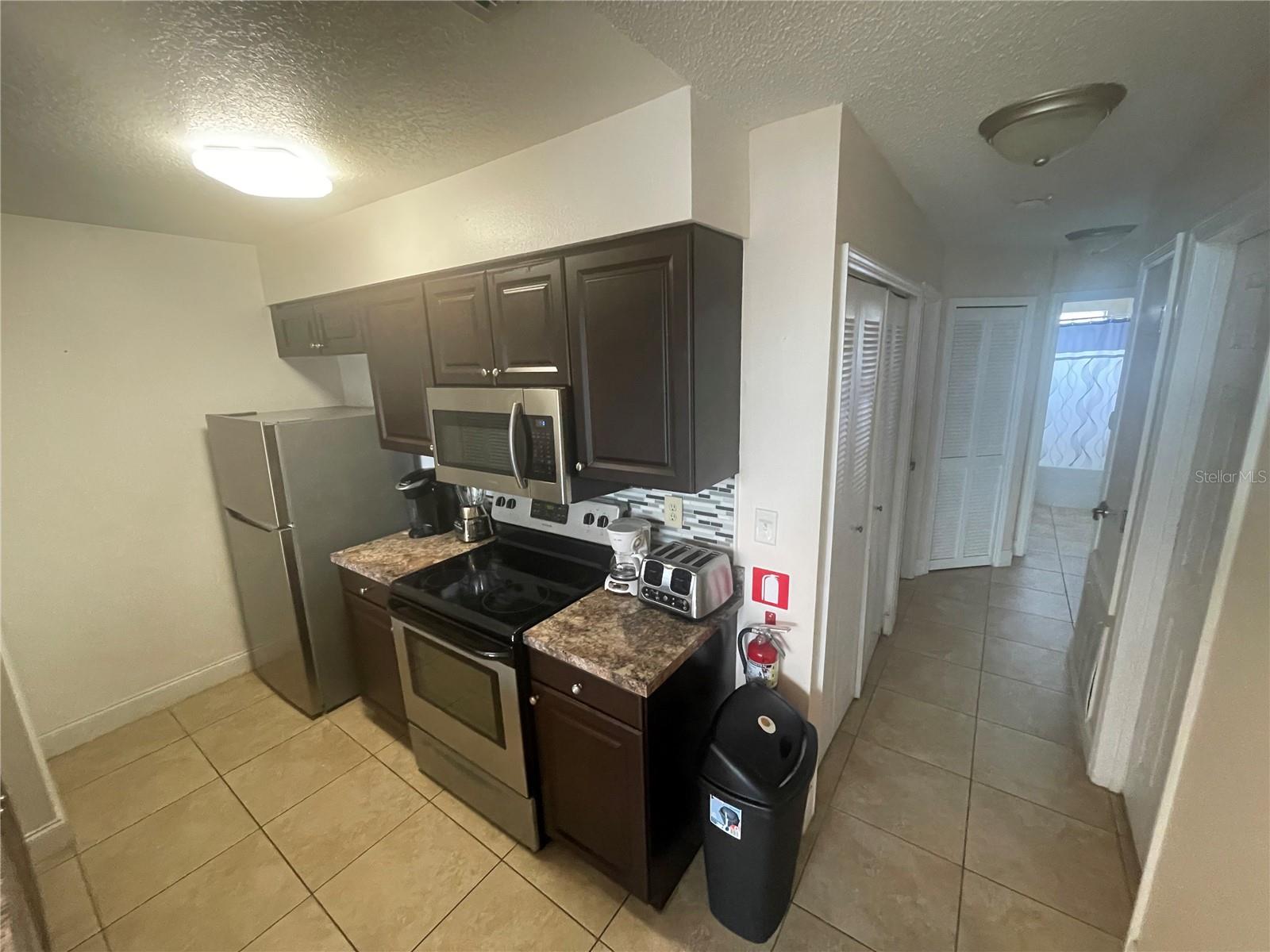 2747 N POINCIANA BLVD #10, KISSIMMEE, FL, 34746
