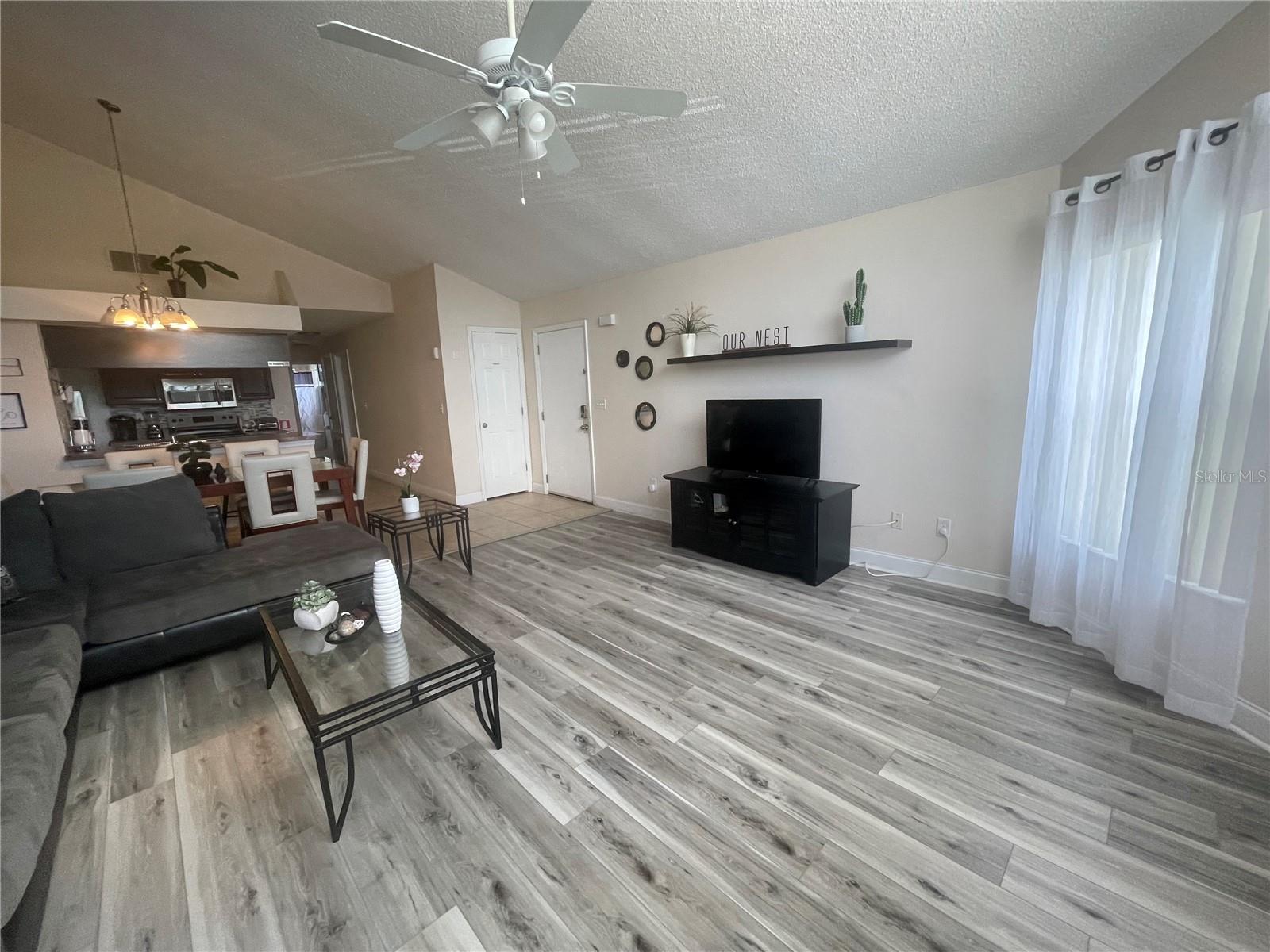2747 N POINCIANA BLVD #10, KISSIMMEE, FL, 34746