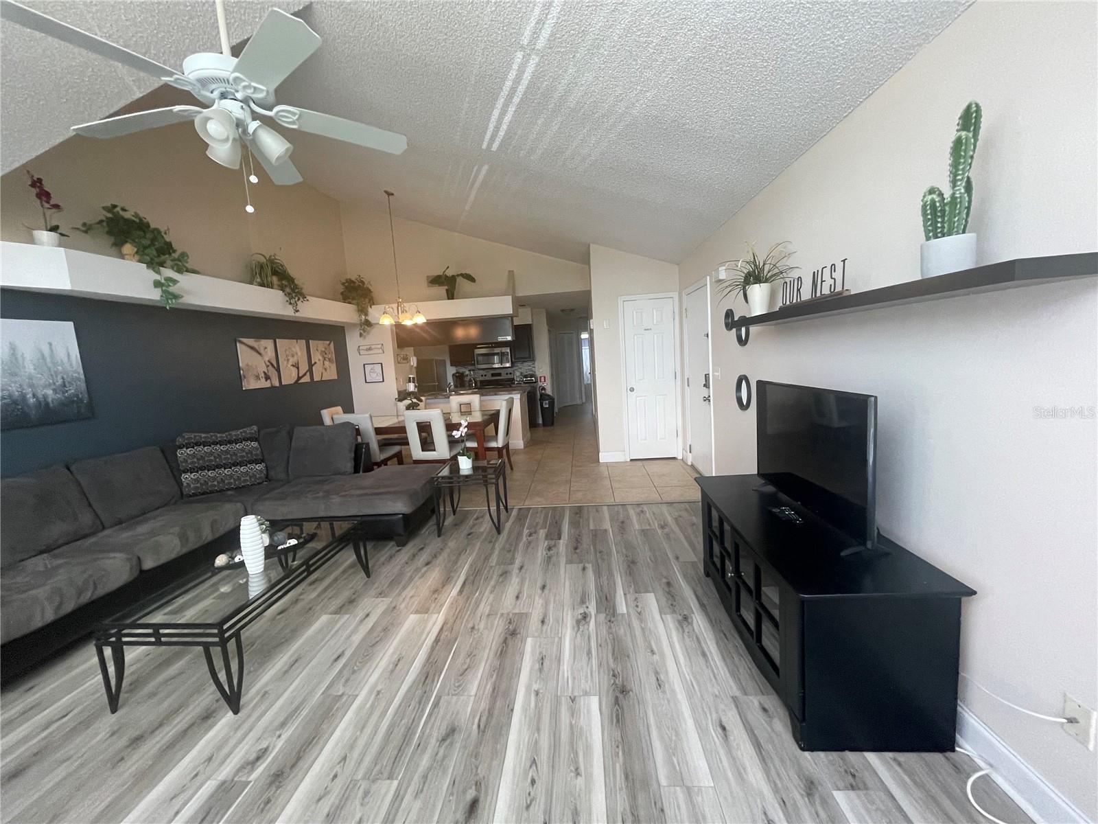2747 N POINCIANA BLVD #10, KISSIMMEE, FL, 34746