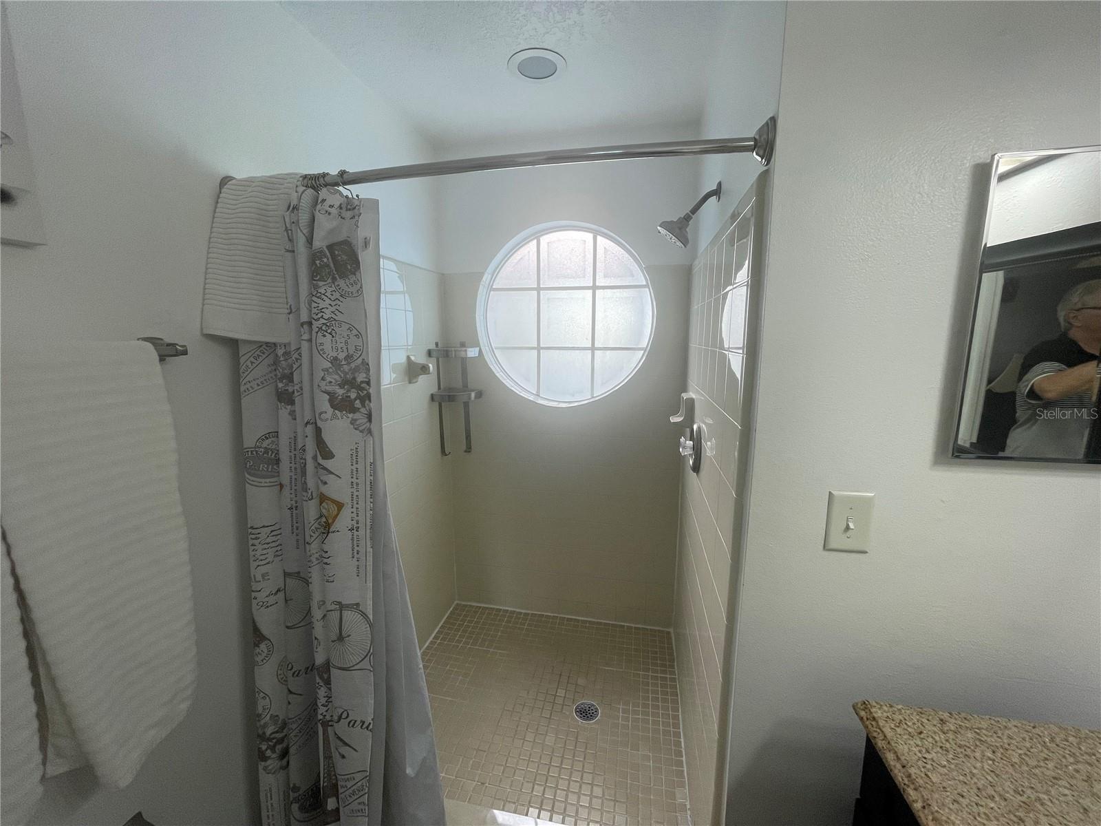 2747 N POINCIANA BLVD #10, KISSIMMEE, FL, 34746