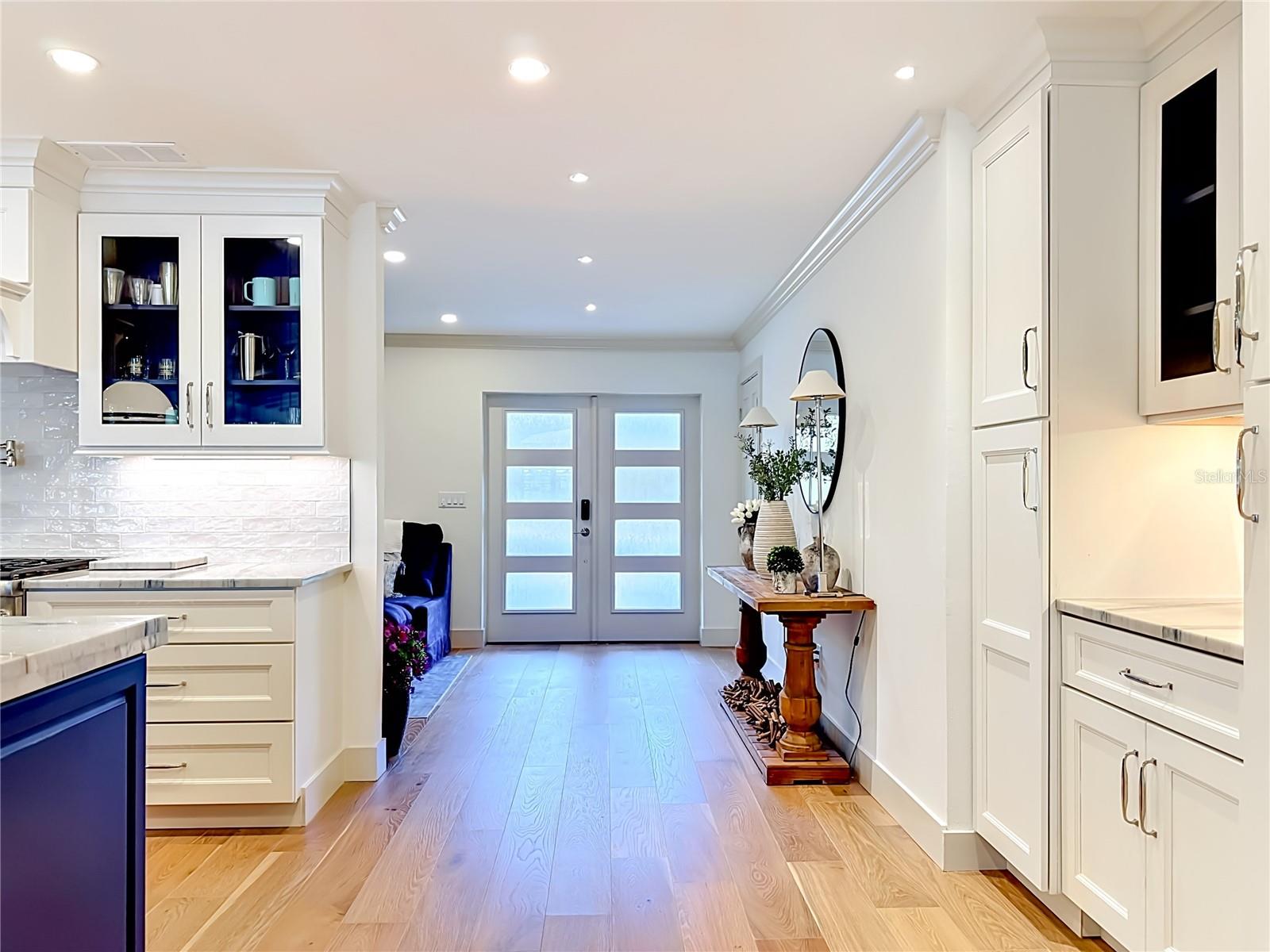605 KEY ROYALE DR, BRADENTON BEACH, FL, 34217