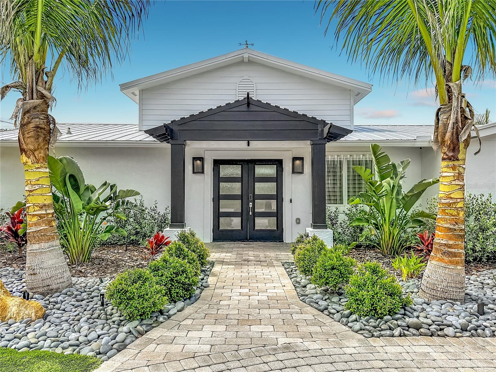 605 KEY ROYALE DR, BRADENTON BEACH, FL, 34217