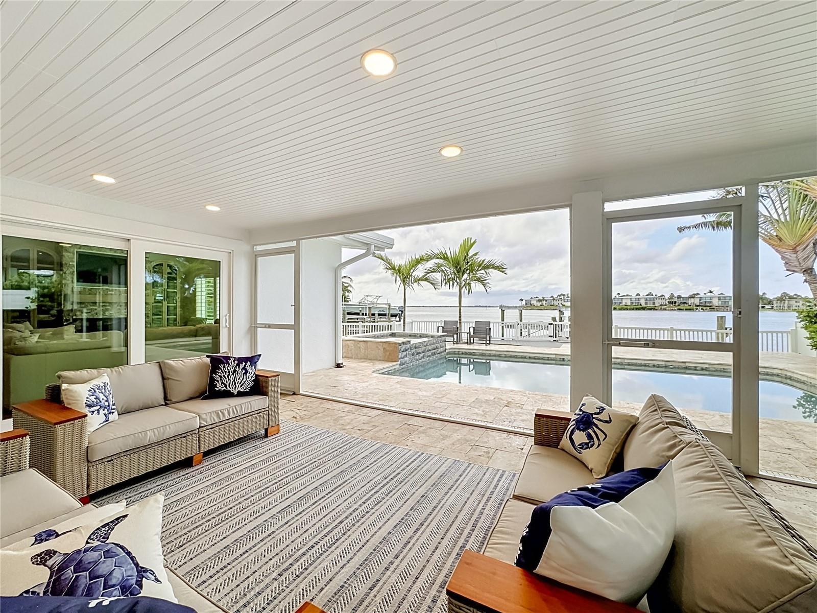 605 KEY ROYALE DR, BRADENTON BEACH, FL, 34217